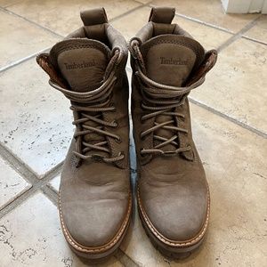 Women’s Timberland Boots 6.5